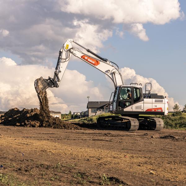 E165 Large Excavator available at Leppo Rents 